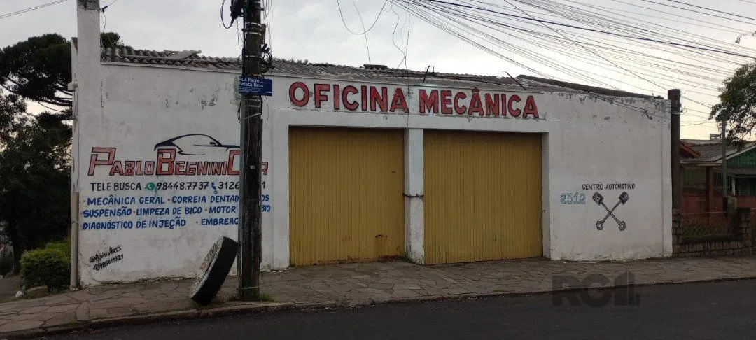 Imagem Casa 5 dormitórios, bairro Camaquã.