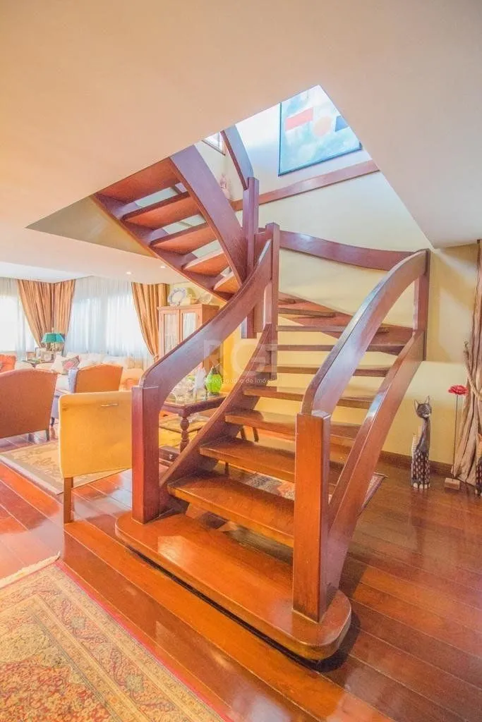 Imagem Apartamento duplex em Petropolis
