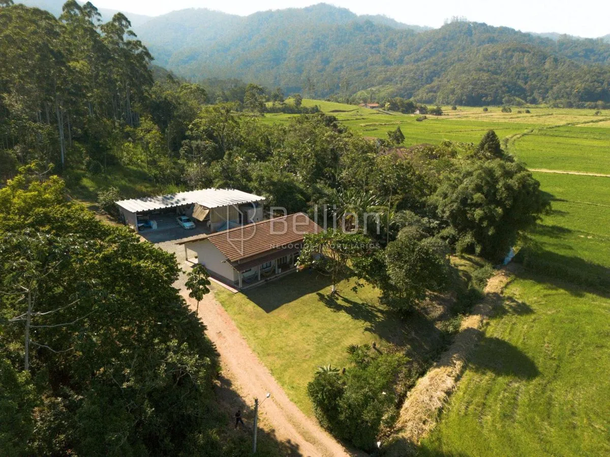 Imagem Sítio em Rodeio com ampla área e excelente potencial