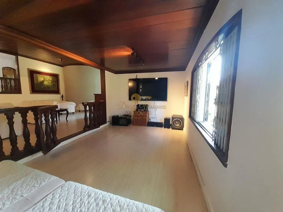 Imagem Casa para Venda em Teresópolis / RJ no bairro Parque São Luiz