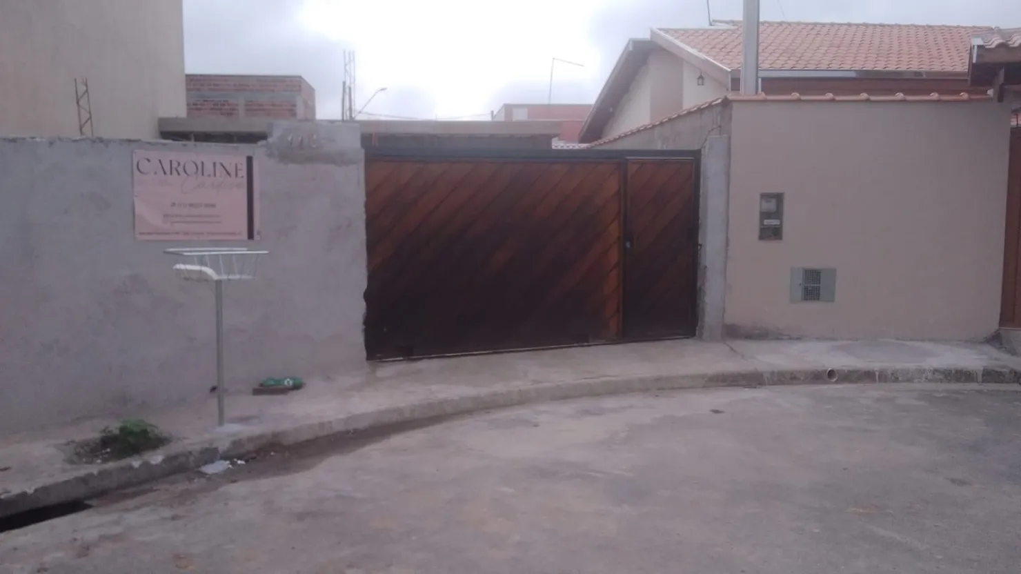 Imagem Casa à venda 3 Quartos, 5 Vagas, 175M², Res. Santa Clara, Pindamonhangaba - SP