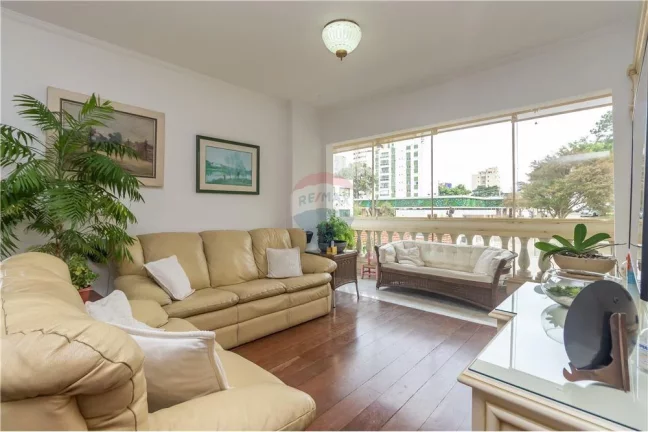 Imagem Apartamento 4 quartos a 300 metros do Metrô Vila Madalena - Sumarezinho - São Paulo / SP