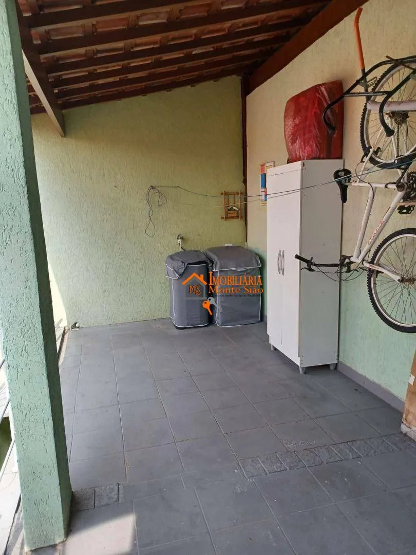 Imagem Sobrado com 3 dormitórios à venda, 135 m² por R$ 750.000 - Jardim Santa Clara - Guarulhos/SP