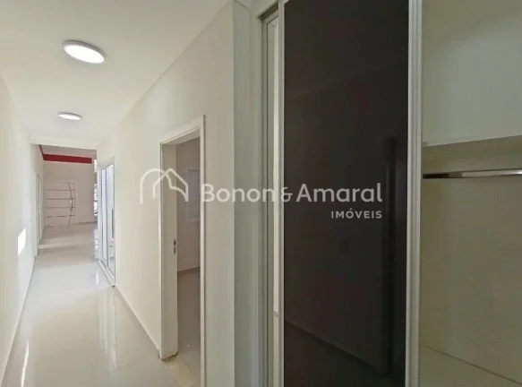 Imagem Excelente casa térrea, desocupada e pronta para morar, localizada no Condomínio Madre Maria Vilac,...