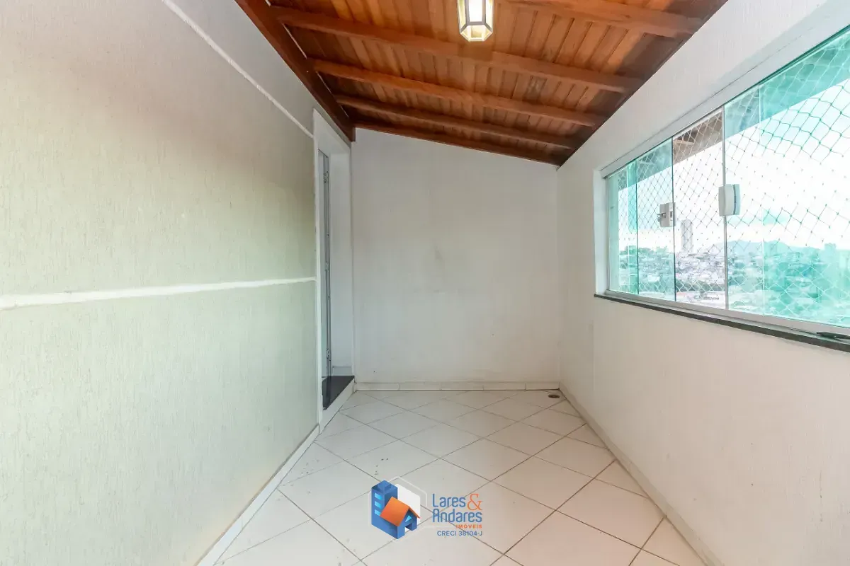 Imagem Sobrado para venda em Freguesia do Ó com 4 quartos, sendo 1 suíte, 301m²