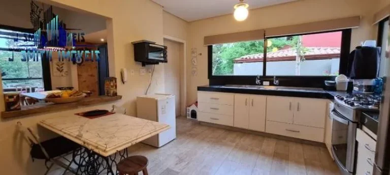 Imagem MANSÃO CONTEMPORÂNEA EM CONDOMÍNIO ALTO PADRÃO NA GRANJA VIANA.