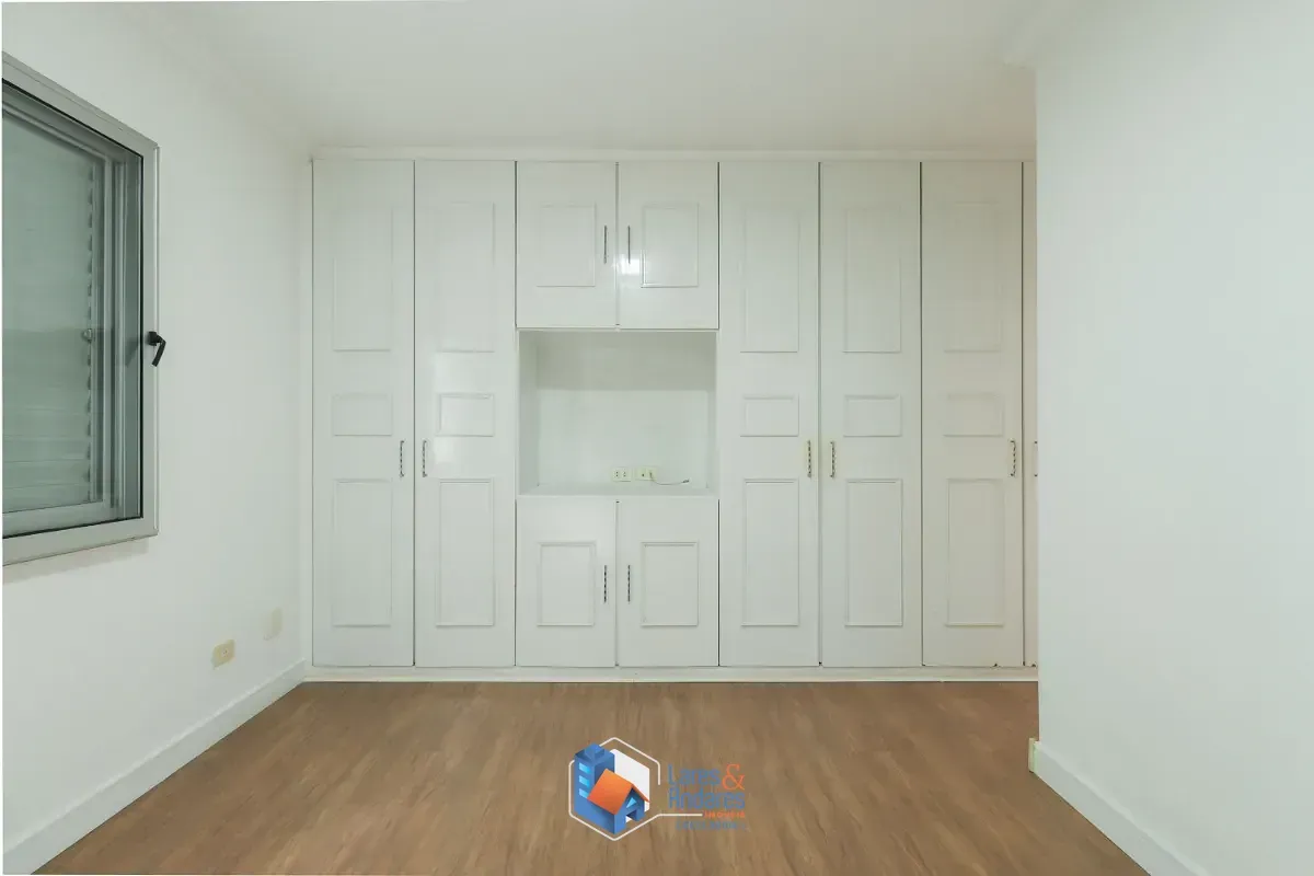 Imagem Apartamento para venda em Campo Belo com 4 quartos, sendo 1 suíte, 172m²