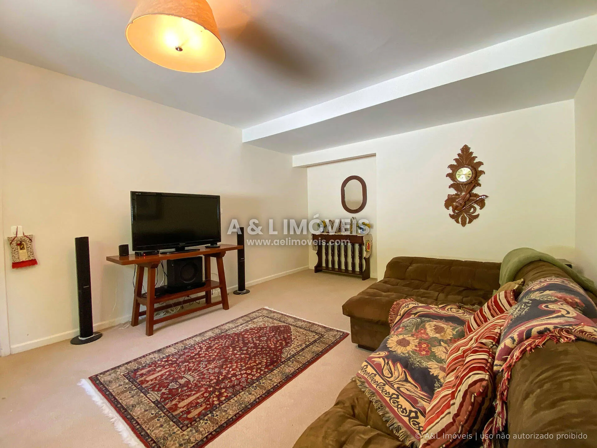 Imagem Casa em Campos do Jordão | Alto Capivari | 700 m² | 6 Suítes