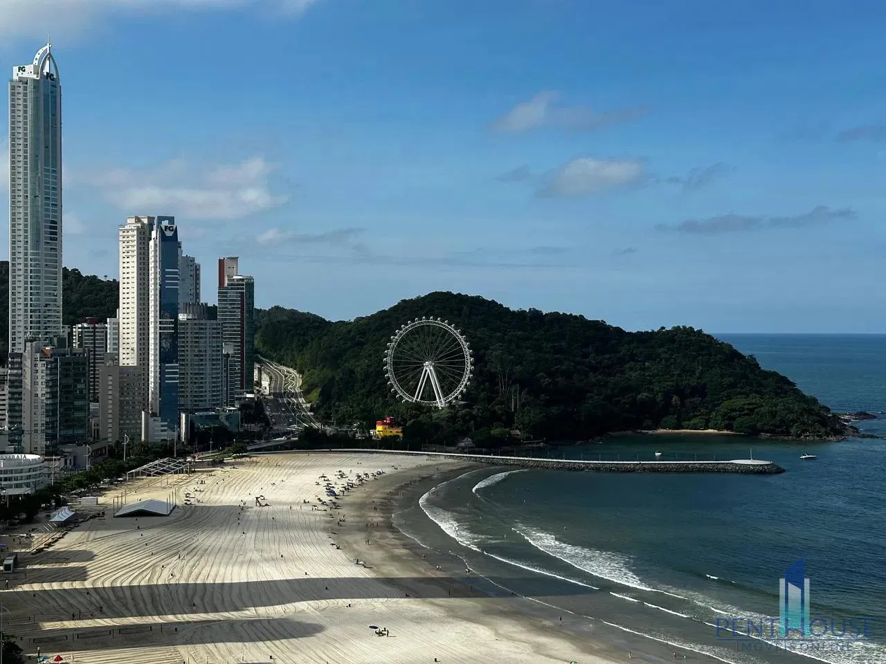 Imagem Apartamento Frente Mar para Venda em Balneário Camboriú, CENTRO, 4 dormitórios, 4 suítes, 5 banheiros, 3 vagas