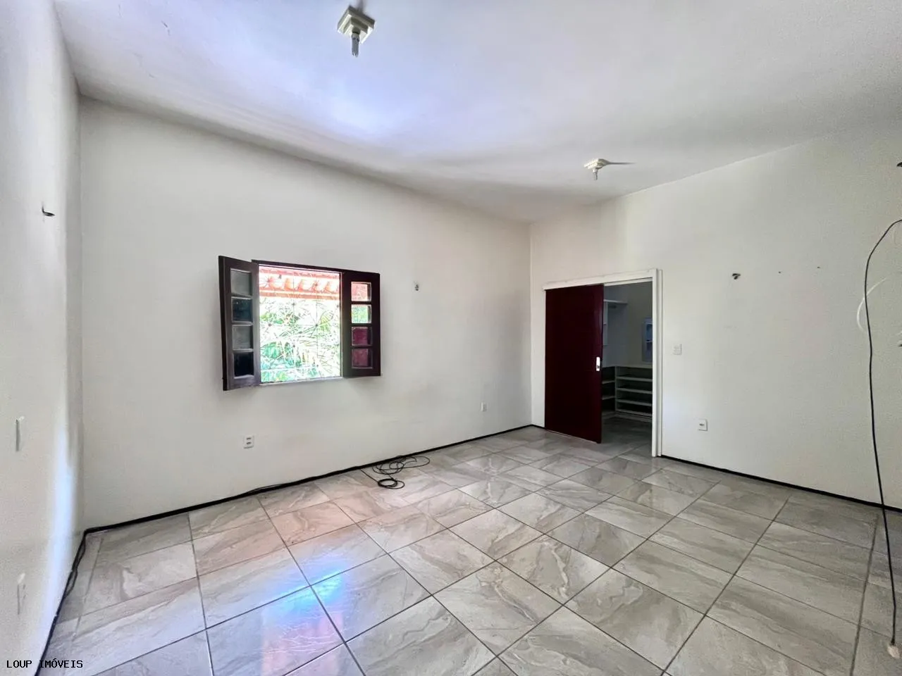 Imagem Casa para Venda em Caucaia, Iparana, 3 dormitórios, 3 suítes, 3 banheiros, 5 vagas