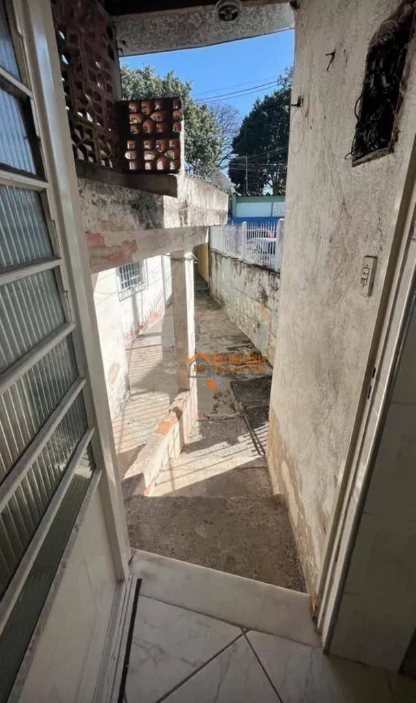 Imagem Sobrado com 3 dormitórios à venda por R$ 385.000,00 - Gopoúva - Guarulhos/SP