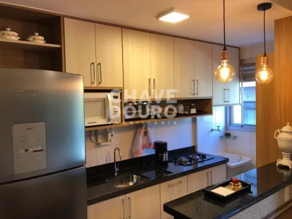 Imagem Apartamento com 2 suítes e varanda para venda no Alto Teresópolis RJ