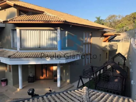 Imagem Casa de Alto Padrão à Venda na Granja Viana