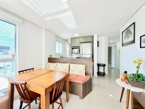 Imagem Apartamento 2 Dormitórios - Bairro Navegantes