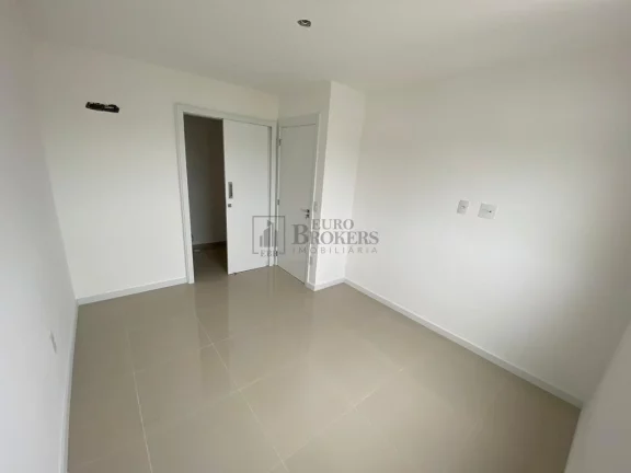 Imagem Excelente apartamento com 3 dormitórios em Balneário Camboriú.