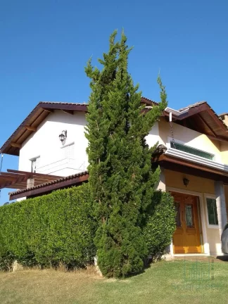 Imagem Chácara em Piracaia - 204m², 3 Dormitórios, em Condomínio