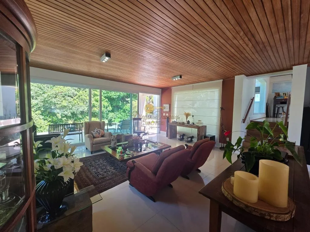 Imagem Casa para Venda em Teresópolis / RJ no bairro Parque do Ingá