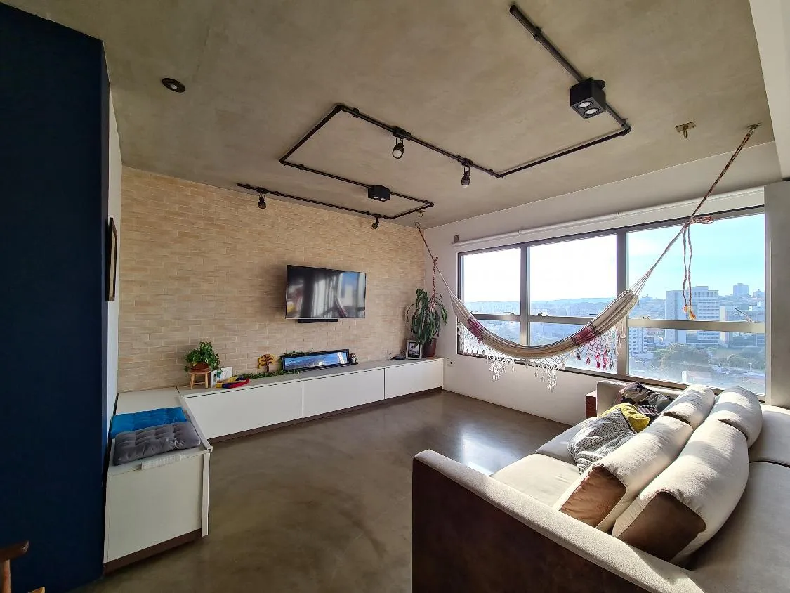 Imagem Apartamento aconchegante e versátil no Cambuí com quarto desmontável e moveis planejados.