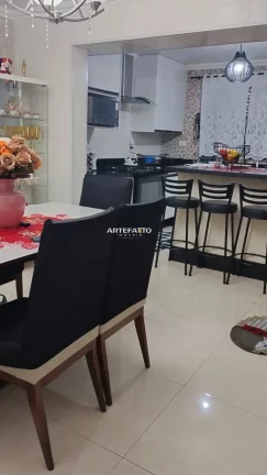 Imagem VENDE-SE SOBRADO PARQUE DOS PINHAIS