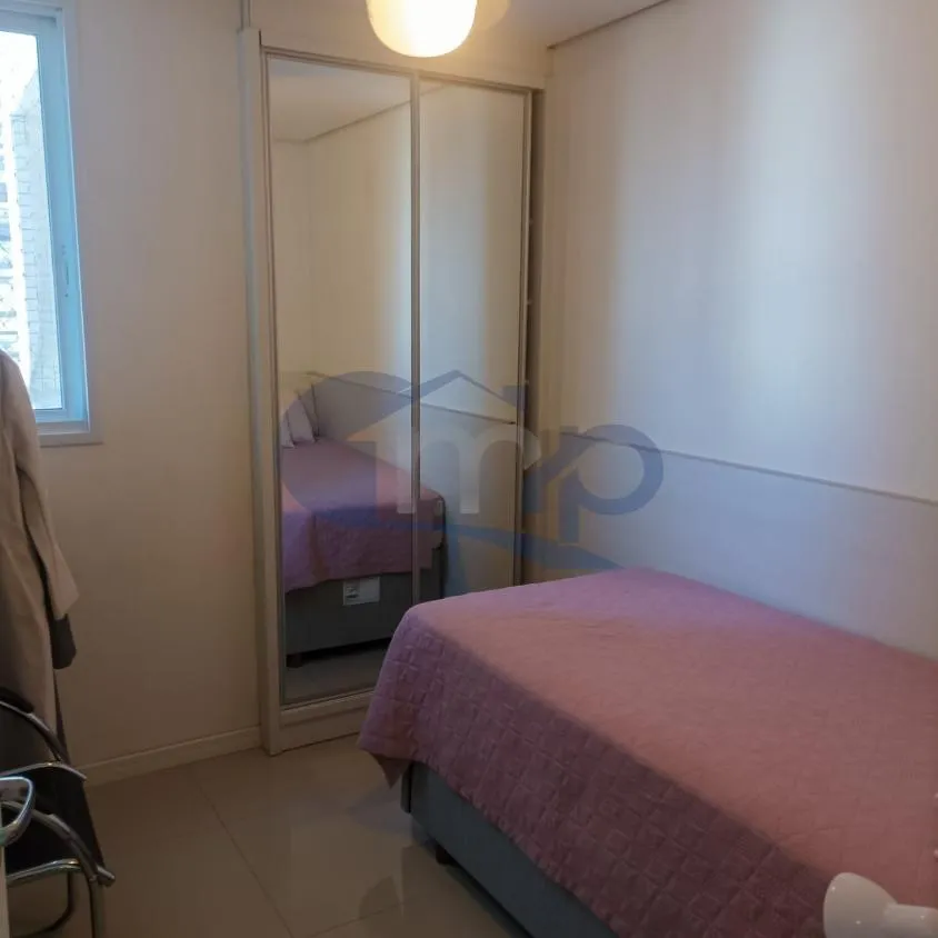 Imagem Apartamento a venda com 2 dormitorios no centro de Torres/RS