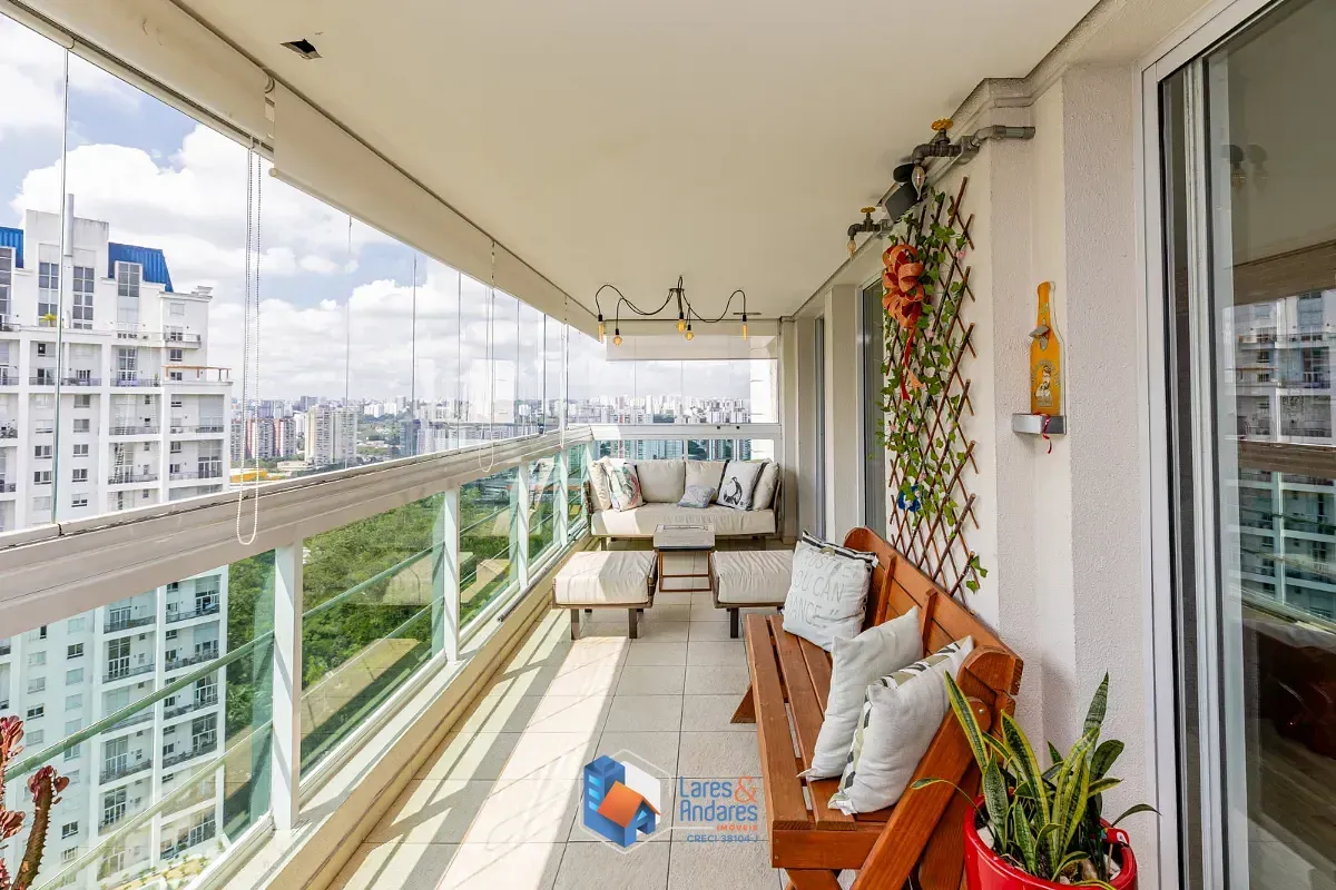 Imagem Cobertura para venda em Morumbi com 3 quartos, sendo 3 suítes, 143m²