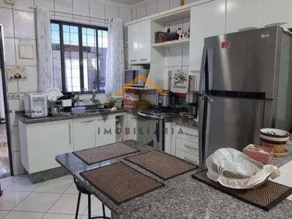 Imagem Sobrado para Venda em São Paulo, Vila Matilde, 3 dormitórios, 1 suíte, 2 banheiros, 2 vagas