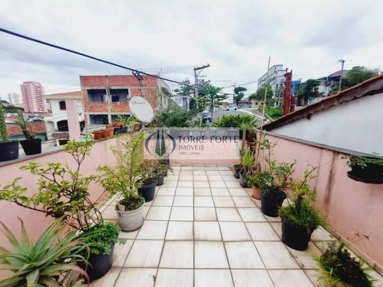 Imagem 2 casas no mesmo terreno. ótimo investimento para renda, na Vila Carrão
