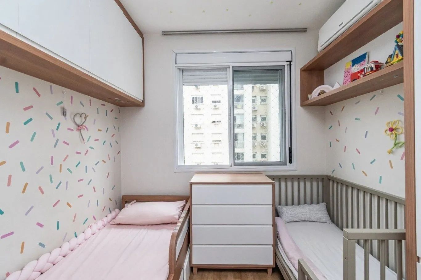 Imagem Vende-se apartamento com 2 quartos (1 suíte), 62m² e 1 vaga - Passo da Areia