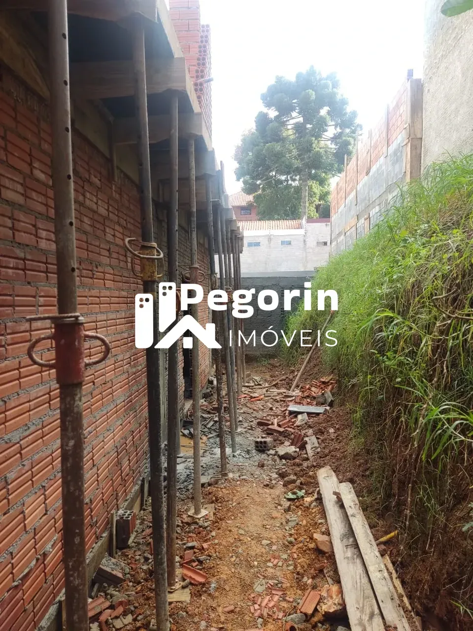 Imagem CASA 03 QUARTOS SENDO UMA SUITE NO BAIRRO BOA VISTA