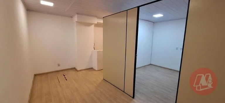Imagem Loja para alugar, 67 m² por R$ 18.029,60/mês - Centro - Porto Alegre/RS