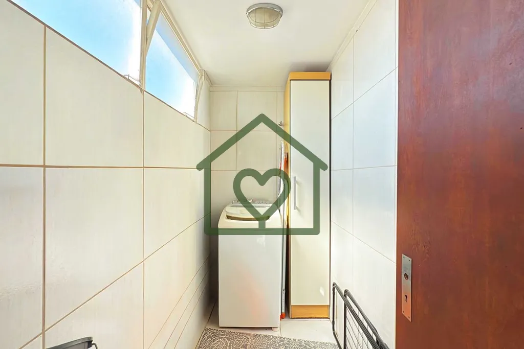 Imagem Localizado na Av. Getúlio Vargas, nº 123, este imóvel situado no 7º andar conta com 89m² privat...
