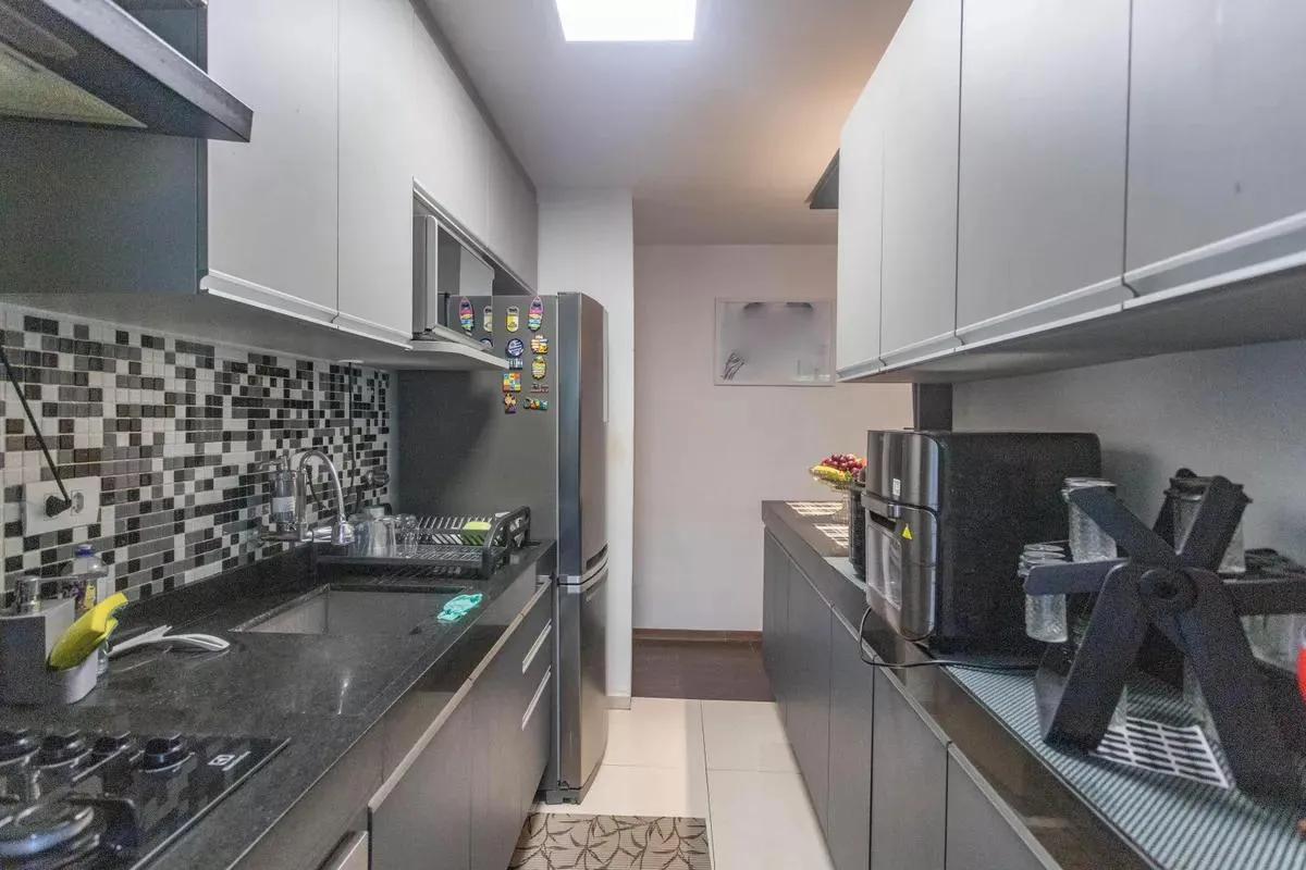 Imagem VENDO LINDO APARTAMENTO DE 03 DORMITÓRIOS NO RESIDENCIAL INGAÍ!