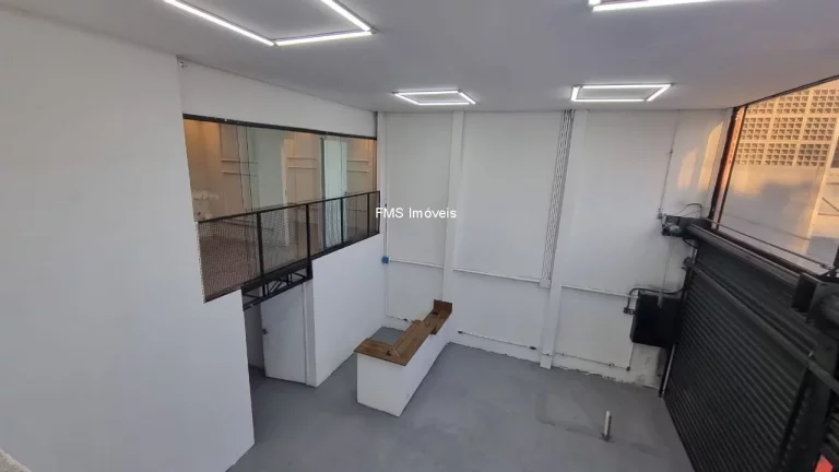 Imagem Avenida dos Bandeirantes Loja com 260m2 na Vila Olímpia