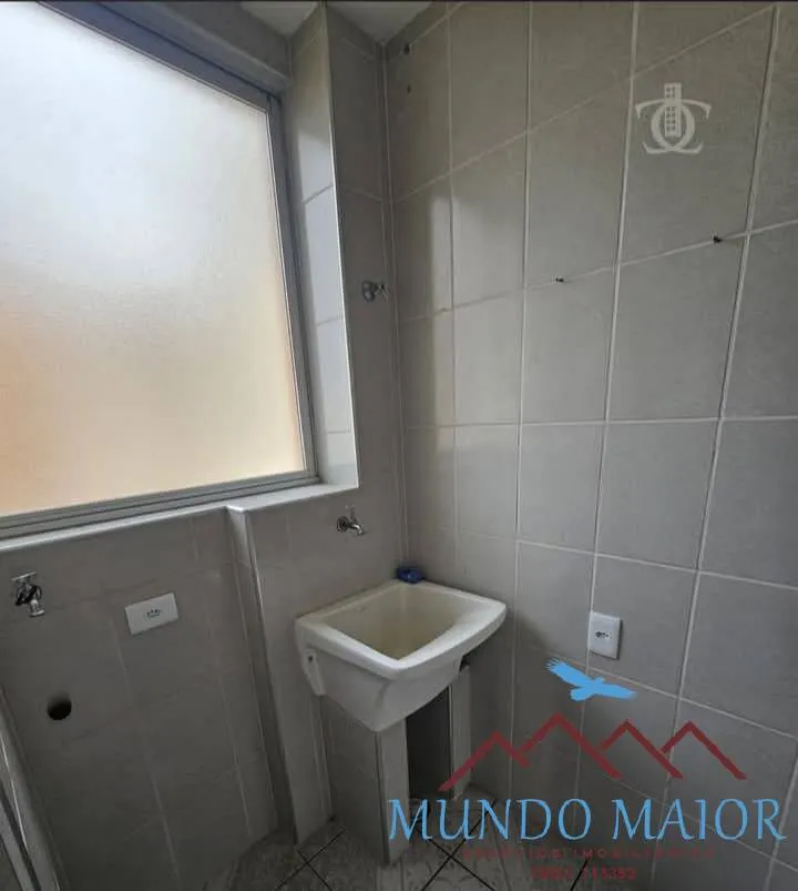 Foto do imóvel Apartamento à venda no Pq. São Vicente em Mauá 2 dorm. 1 vg 55m² com sacada