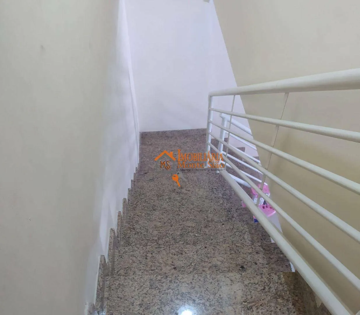 Imagem Sobrado com 2 dormitórios à venda, 150 m² por R$ 379.000,00 - Recreio São Jorge - Guarulhos/SP