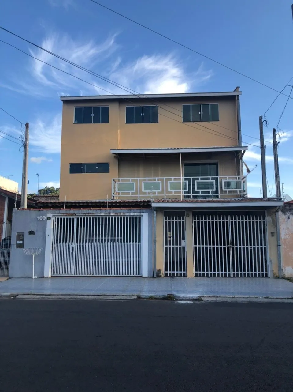 Imagem Casa à venda 3 Quartos, 1 Suite, 2 Vagas, 250M², Jardim Paraibá, Aparecida - SP