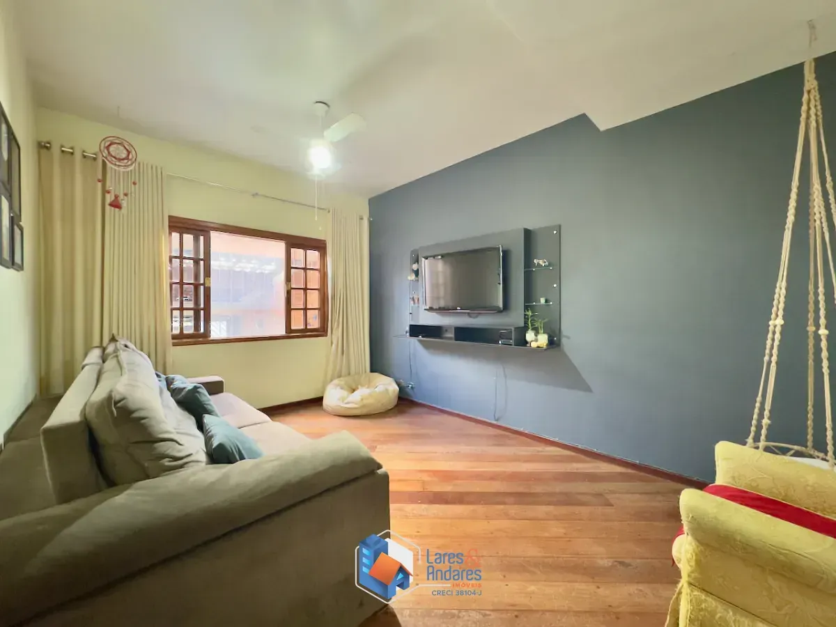 Imagem Sobrado para venda em Vila Marari com 3 quartos, sendo 3 suítes, 157m²