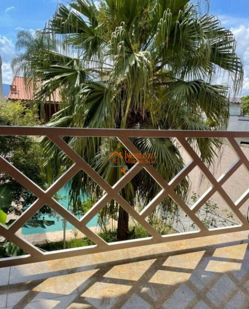 Imagem Casa com 3 dormitórios à venda, 380 m² por R$ 2.873.000,00 - Vila Rosália - Guarulhos/SP
