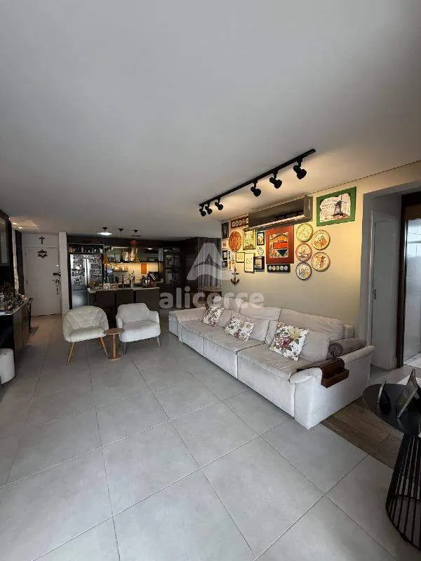 Imagem Apartamento à venda com 2 quartos , 110m² em Campinas São José