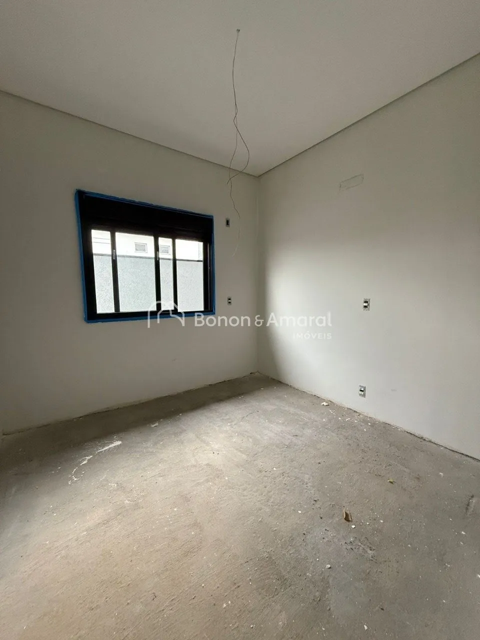 Imagem Casa Térrea à venda com 03 quartos no Condomínio Santorini bairro Parque Brasil 500, em Paulínia