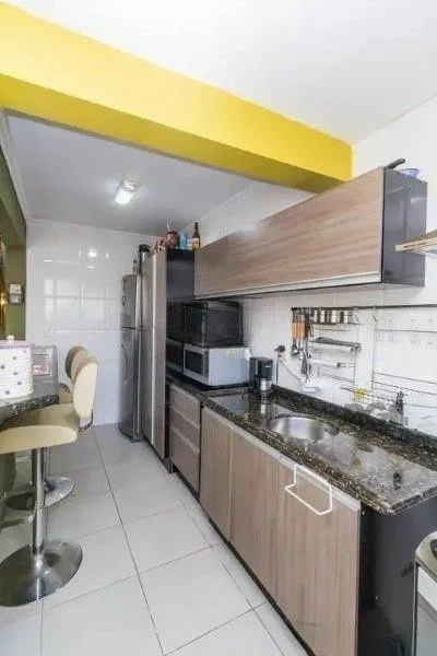 Imagem Vende-se belo sobrado com 3 quartos com suíte e 3 vagas cobertas - 182m² - Vila Ipiranga