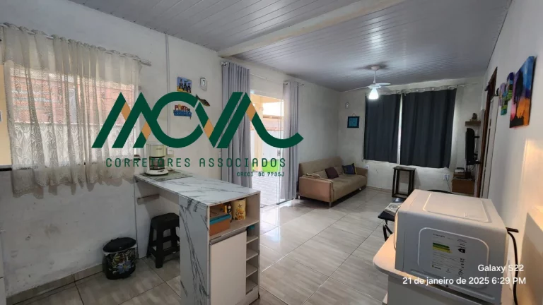 Imagem Casa disponível para locação mensal em Itapoá SC