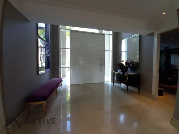 Imagem Casa de Condomínio em Tamboré - Santana de Parnaíba, SP