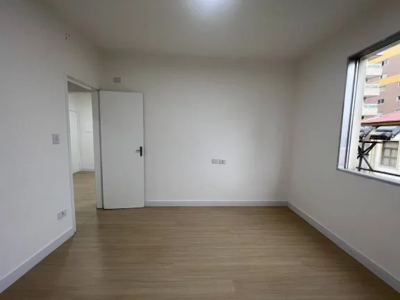 Imagem Lindo Apartamento com um dormitório na Guilhermina - Praia Grande.