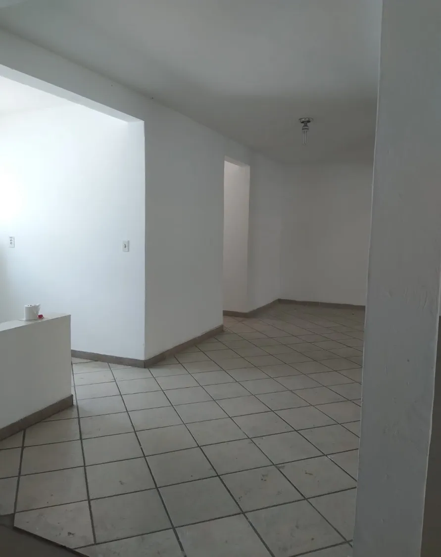 Imagem Galpão de 400m² Localizado na Vila Leopoldina, Sorocaba
