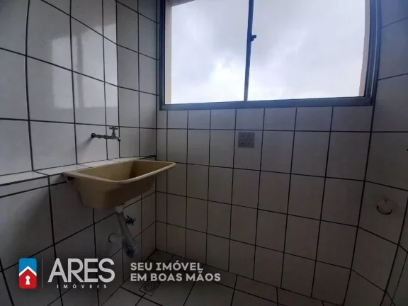 Imagem Apartamento com 3 dormitórios à venda, 60 m² por R$ 180.000,00 - Centro - Americana/SP