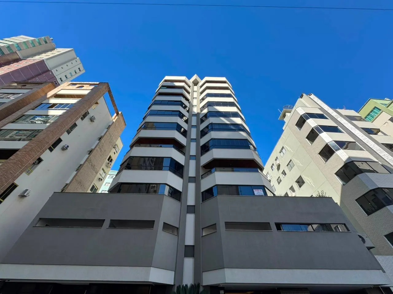 Foto do imóvel Apartamento à venda com 137m2 por R$ 1.830.000,00