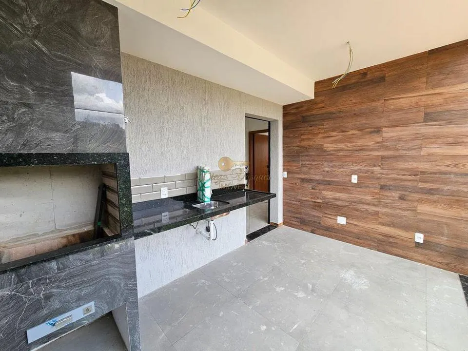 Imagem Casa em Condomínio para Venda em Teresópolis / RJ no bairro Golfe