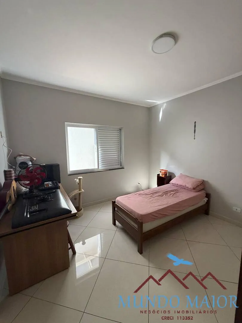 Imagem Sobrado Alto Padrão no Jardim Pedroso-3 Suítes e 4 Vagas Estuda Permuta!