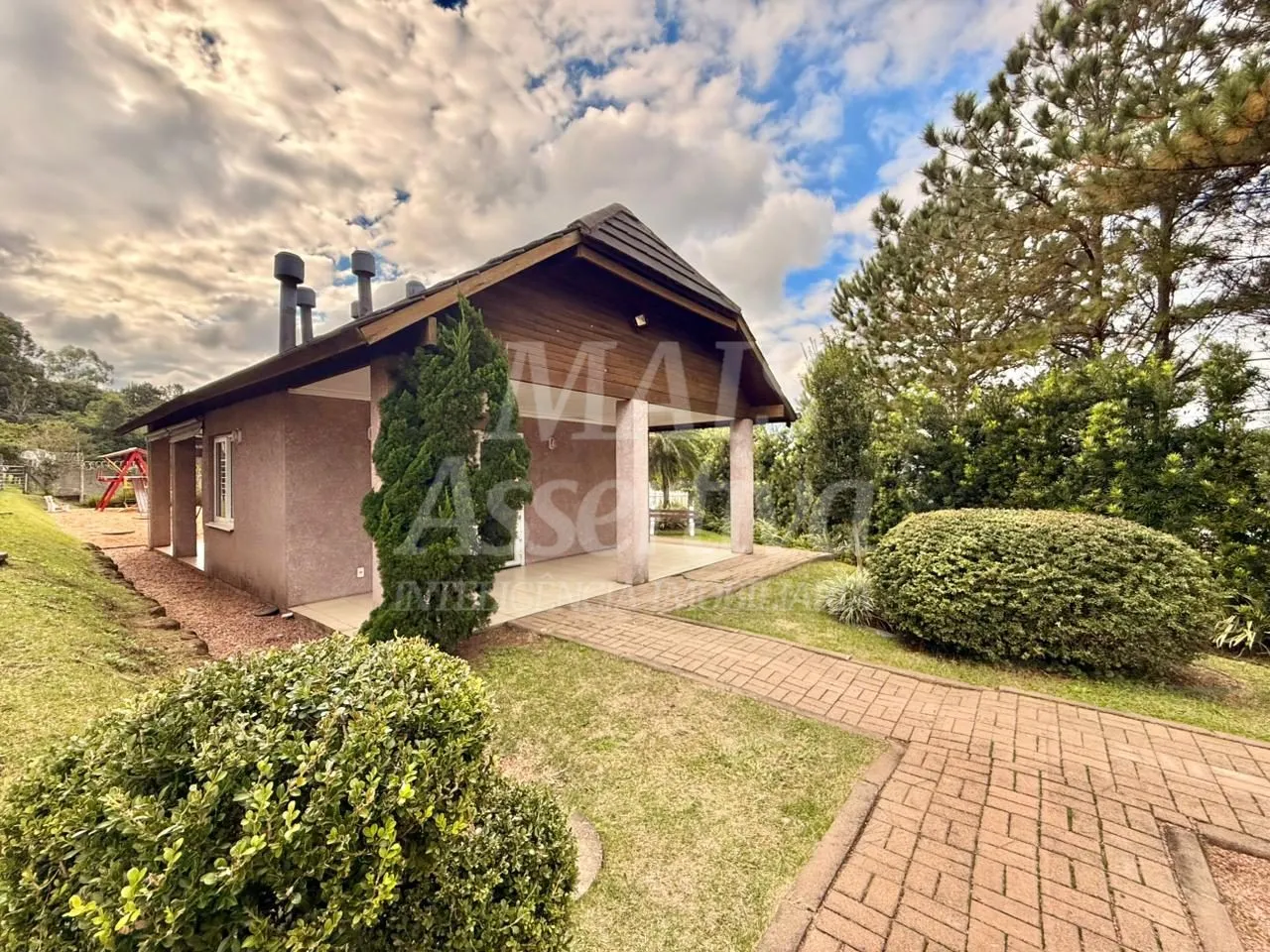 Imagem Apartamento no 3º andar, semi mobiliado para venda - Monte Brasil